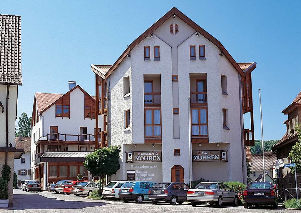 Hotel Mohren Ochsenhausen ภายนอก รูปภาพ